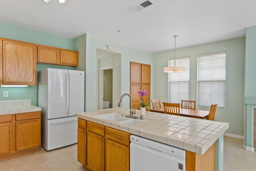 Detail Gallery Image 21 of 27 For 10 Villa St, Watsonville,  CA 95076 - 4 Beds | 2/1 Baths