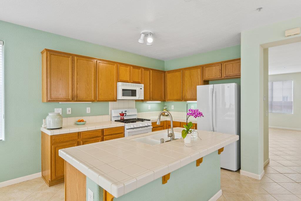 Detail Gallery Image 22 of 27 For 10 Villa St, Watsonville,  CA 95076 - 4 Beds | 2/1 Baths