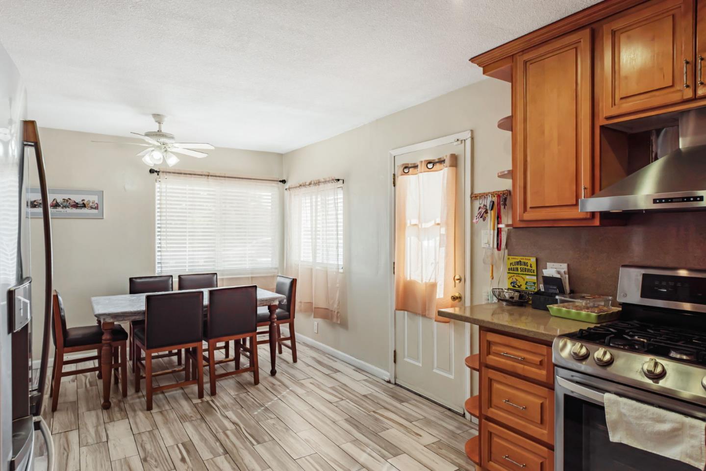 Detail Gallery Image 13 of 27 For 2631 Brahms Ave, San Jose,  CA 95122 - 3 Beds | 2 Baths