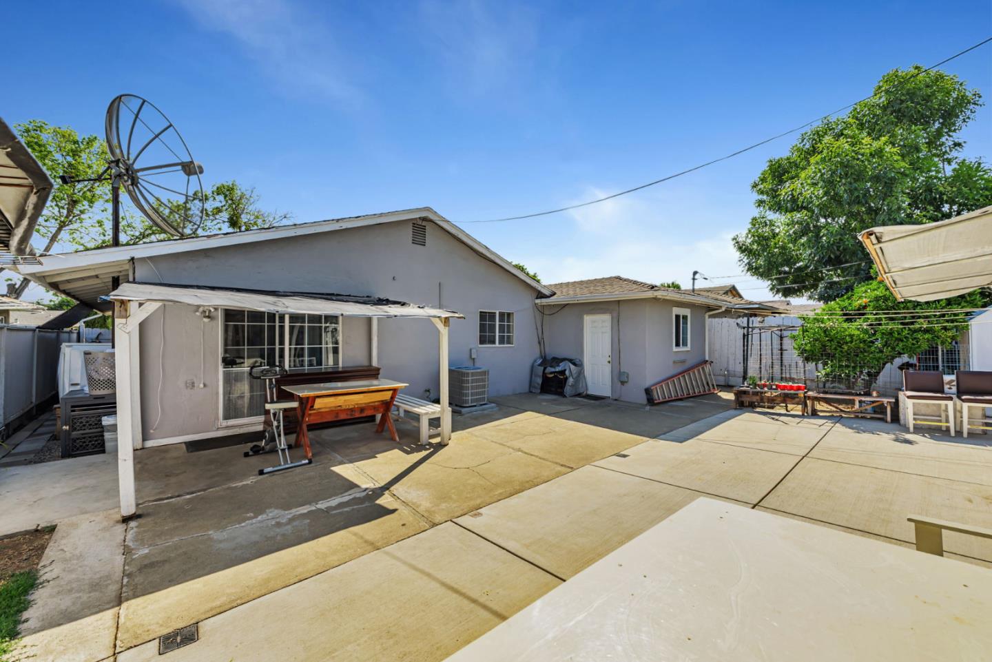 Detail Gallery Image 23 of 27 For 2631 Brahms Ave, San Jose,  CA 95122 - 3 Beds | 2 Baths