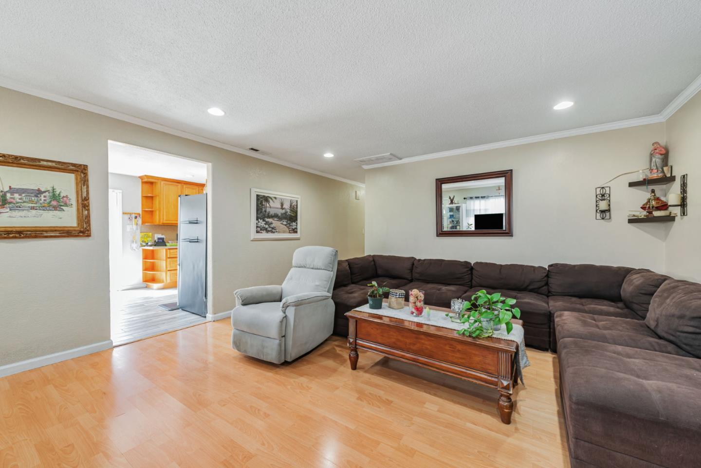 Detail Gallery Image 7 of 27 For 2631 Brahms Ave, San Jose,  CA 95122 - 3 Beds | 2 Baths