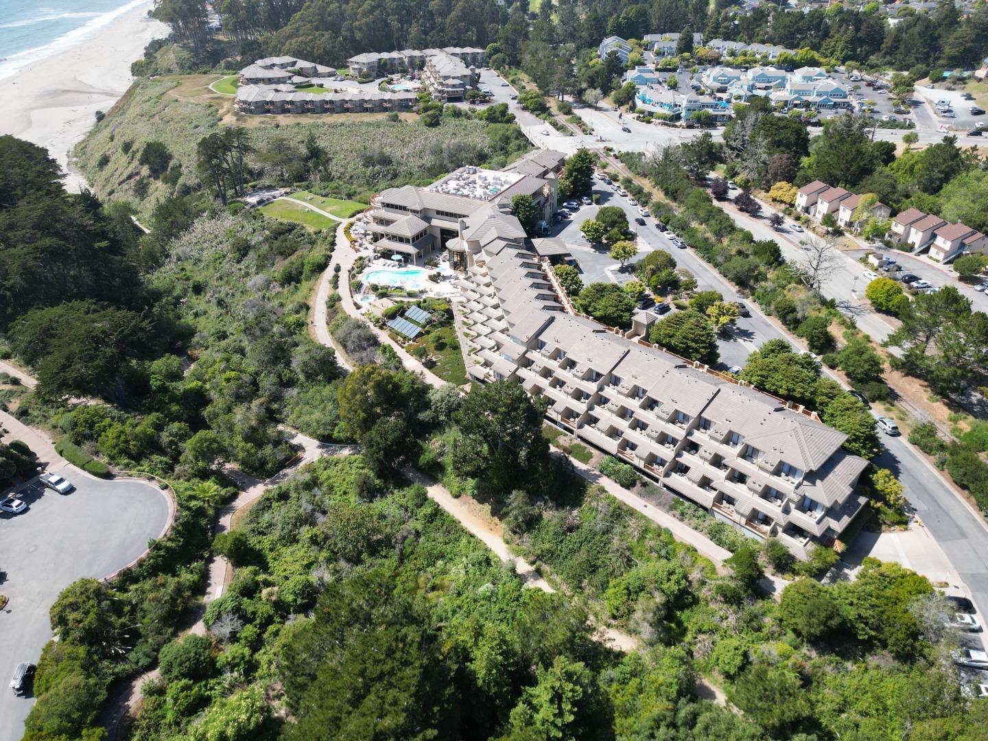 Detail Gallery Image 1 of 34 For 116 Seascape Resort Dr, Aptos,  CA 95003 - 1 Beds | 1 Baths