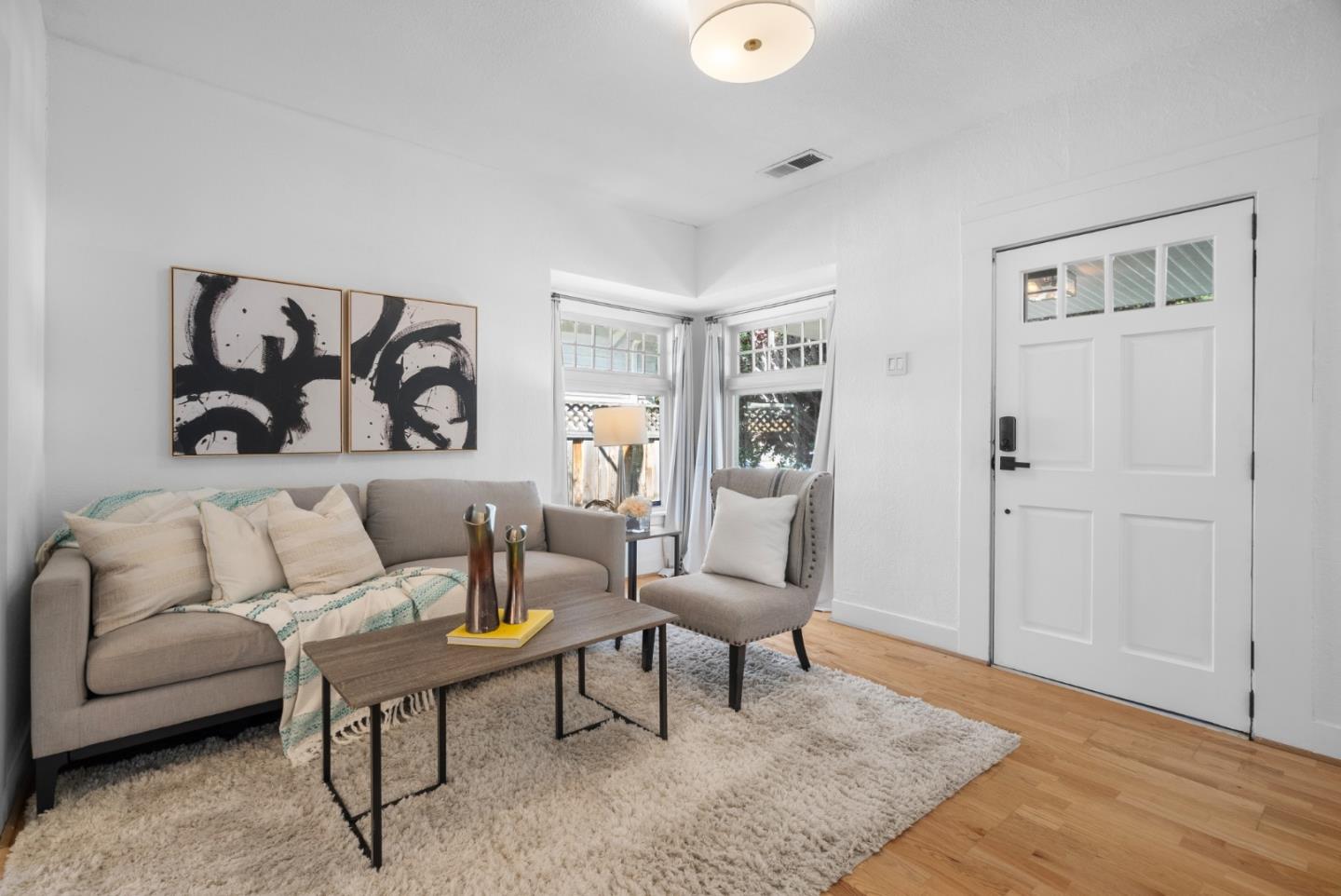 Detail Gallery Image 4 of 25 For 232 Washington St, San Jose,  CA 95112 - 2 Beds | 1 Baths