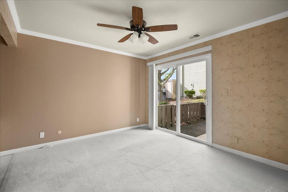 Detail Gallery Image 13 of 30 For 24280 Dover Lane, Hayward,  CA 94541 - 3 Beds | 3 Baths