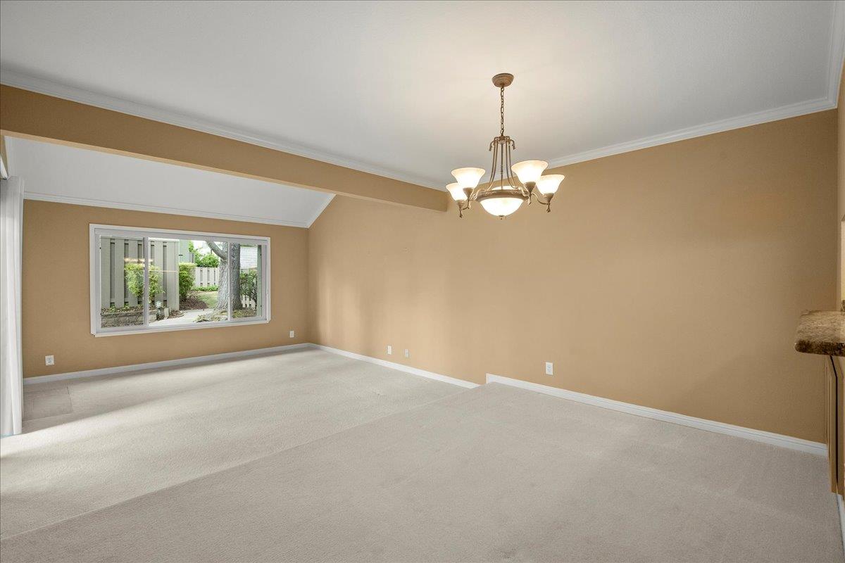 Detail Gallery Image 5 of 30 For 24280 Dover Lane, Hayward,  CA 94541 - 3 Beds | 3 Baths