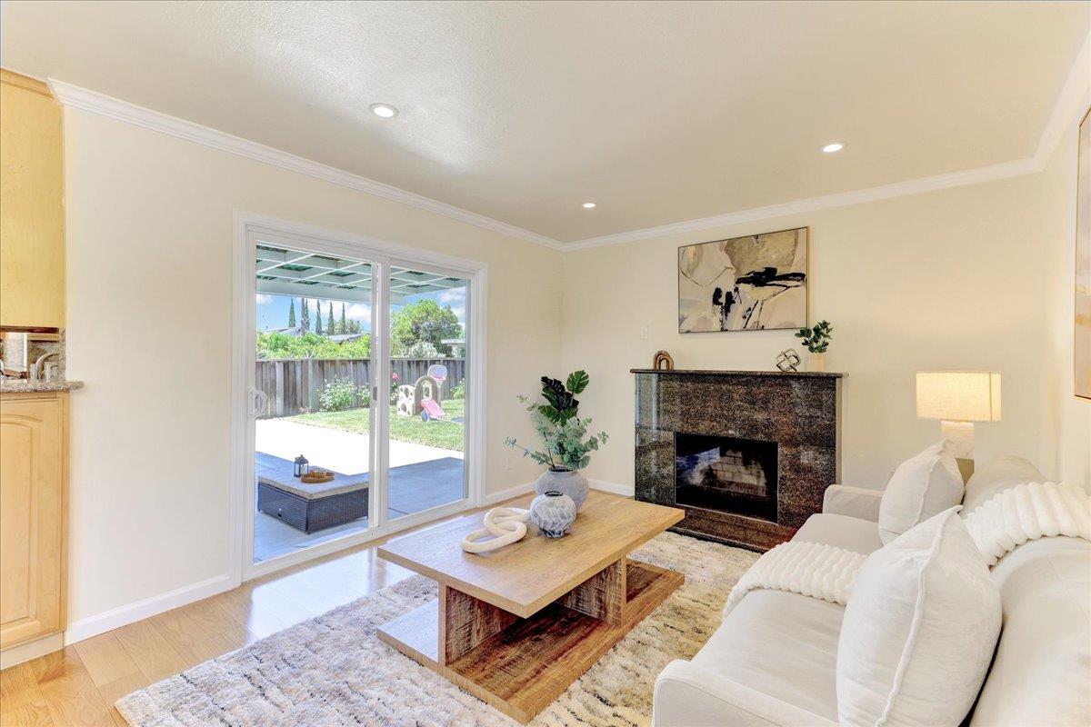 Detail Gallery Image 16 of 51 For 3139 Laneview Dr, San Jose,  CA 95132 - 5 Beds | 2/1 Baths