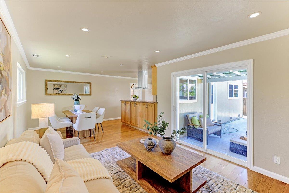 Detail Gallery Image 17 of 51 For 3139 Laneview Dr, San Jose,  CA 95132 - 5 Beds | 2/1 Baths
