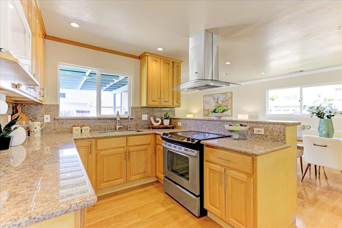 Detail Gallery Image 21 of 51 For 3139 Laneview Dr, San Jose,  CA 95132 - 5 Beds | 2/1 Baths