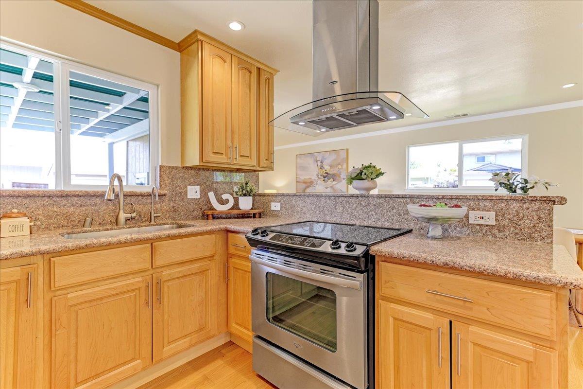 Detail Gallery Image 23 of 51 For 3139 Laneview Dr, San Jose,  CA 95132 - 5 Beds | 2/1 Baths