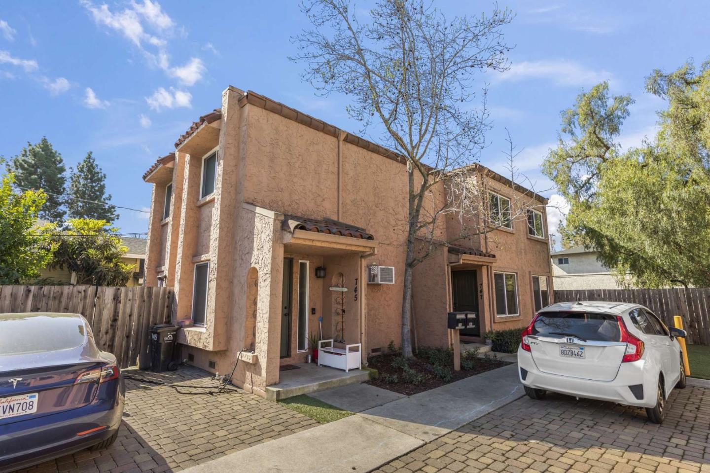 Detail Gallery Image 2 of 8 For 745 S 10th St, San Jose,  CA 95112 - – Beds | – Baths