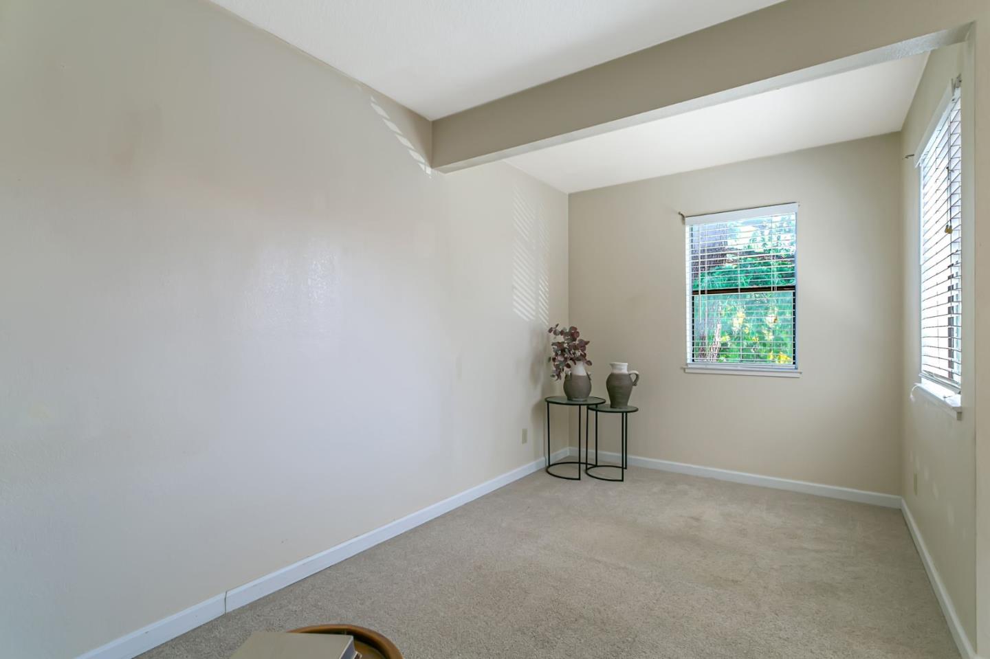 Detail Gallery Image 23 of 33 For 771 Williamsburg Way #B,  Gilroy,  CA 95020 - 1 Beds | 1 Baths