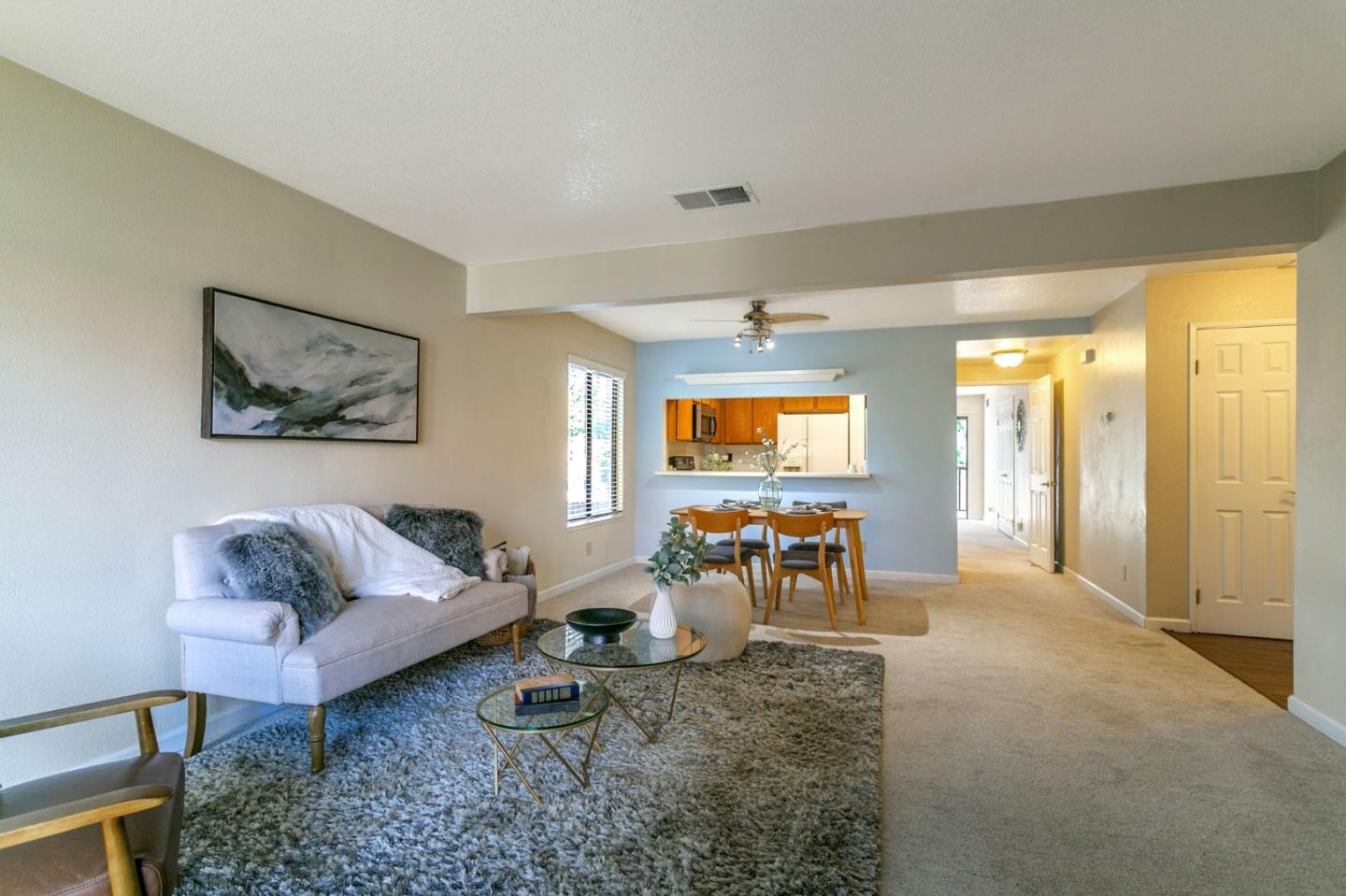 Detail Gallery Image 6 of 33 For 771 Williamsburg Way #B,  Gilroy,  CA 95020 - 1 Beds | 1 Baths