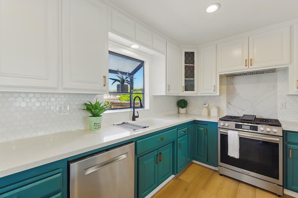 Detail Gallery Image 15 of 45 For 41382 Carmen St, Fremont,  CA 94539 - 3 Beds | 2/1 Baths