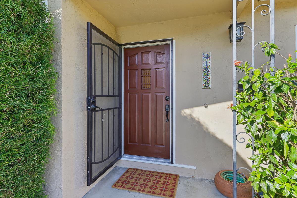 Detail Gallery Image 4 of 45 For 41382 Carmen St, Fremont,  CA 94539 - 3 Beds | 2/1 Baths