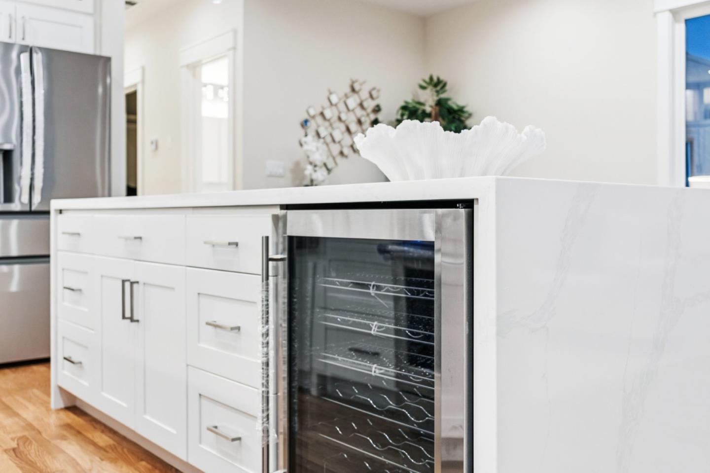 Detail Gallery Image 12 of 67 For 326 Hazel Ave, San Bruno,  CA 94066 - 3 Beds | 2/1 Baths