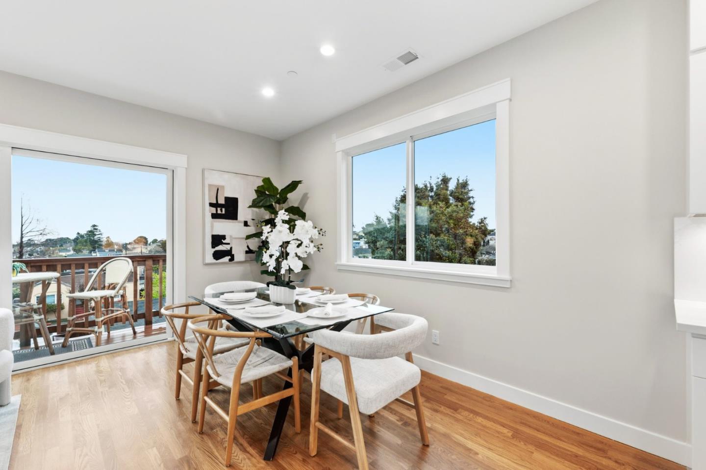 Detail Gallery Image 15 of 67 For 326 Hazel Ave, San Bruno,  CA 94066 - 3 Beds | 2/1 Baths