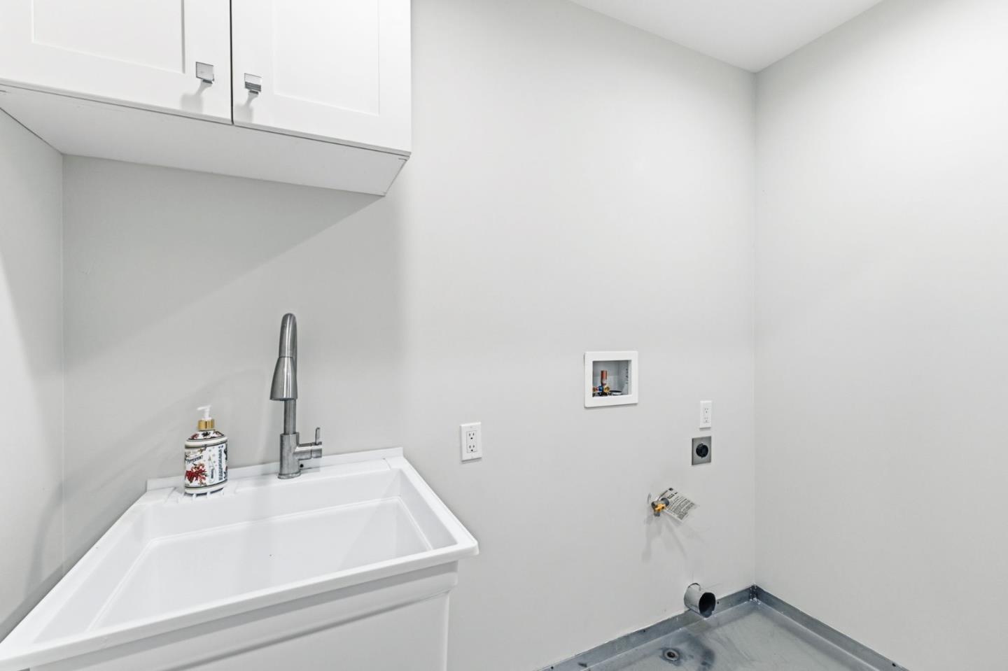 Detail Gallery Image 42 of 67 For 326 Hazel Ave, San Bruno,  CA 94066 - 3 Beds | 2/1 Baths