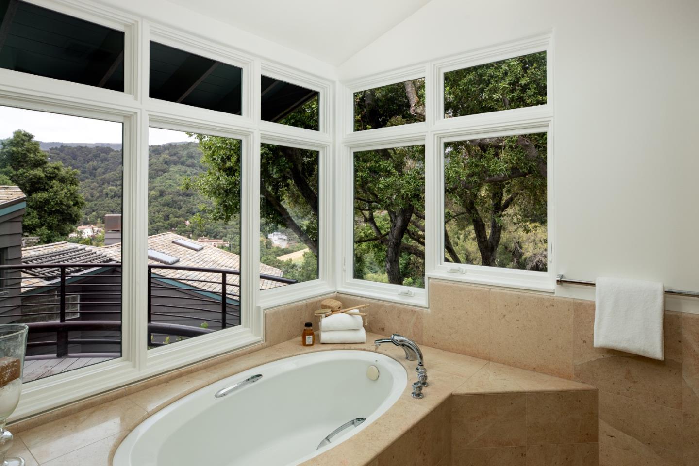 Detail Gallery Image 25 of 57 For 12008 Emerald Hill Ln, Los Altos Hills,  CA 94022 - 4 Beds | 3/1 Baths