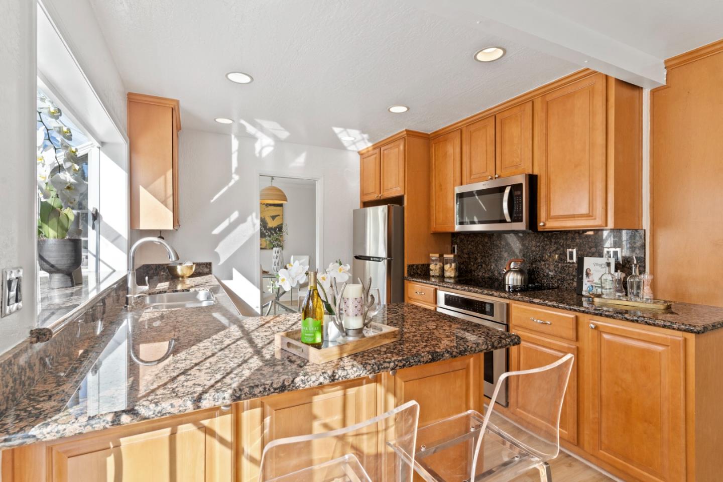Detail Gallery Image 11 of 65 For 433 Hyde Park Dr, San Jose,  CA 95136 - 4 Beds | 2/1 Baths