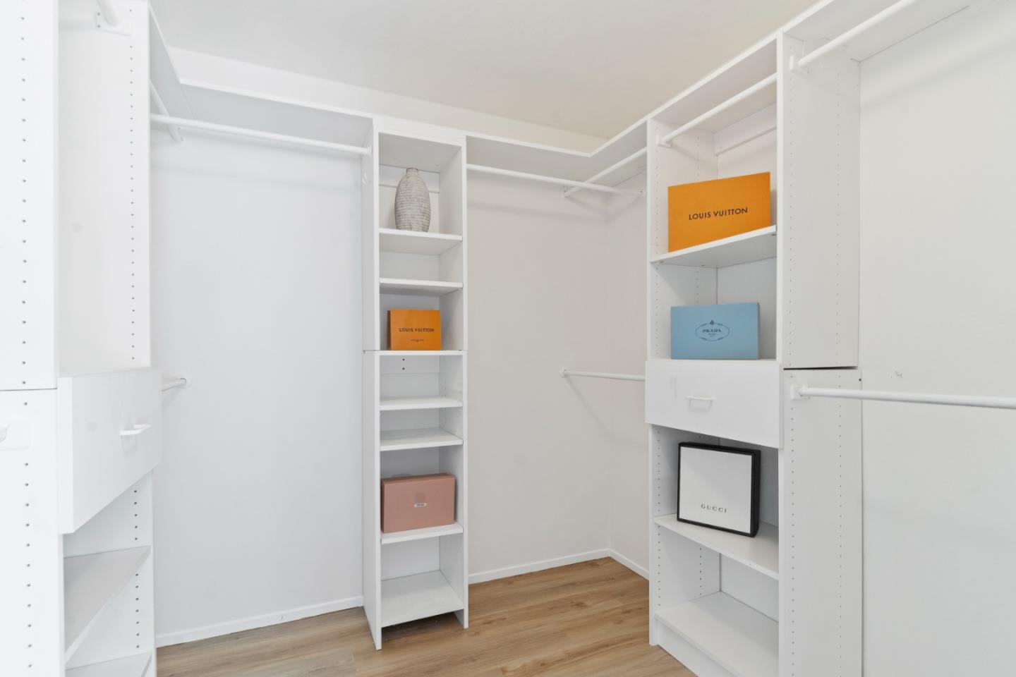 Detail Gallery Image 29 of 65 For 433 Hyde Park Dr, San Jose,  CA 95136 - 4 Beds | 2/1 Baths
