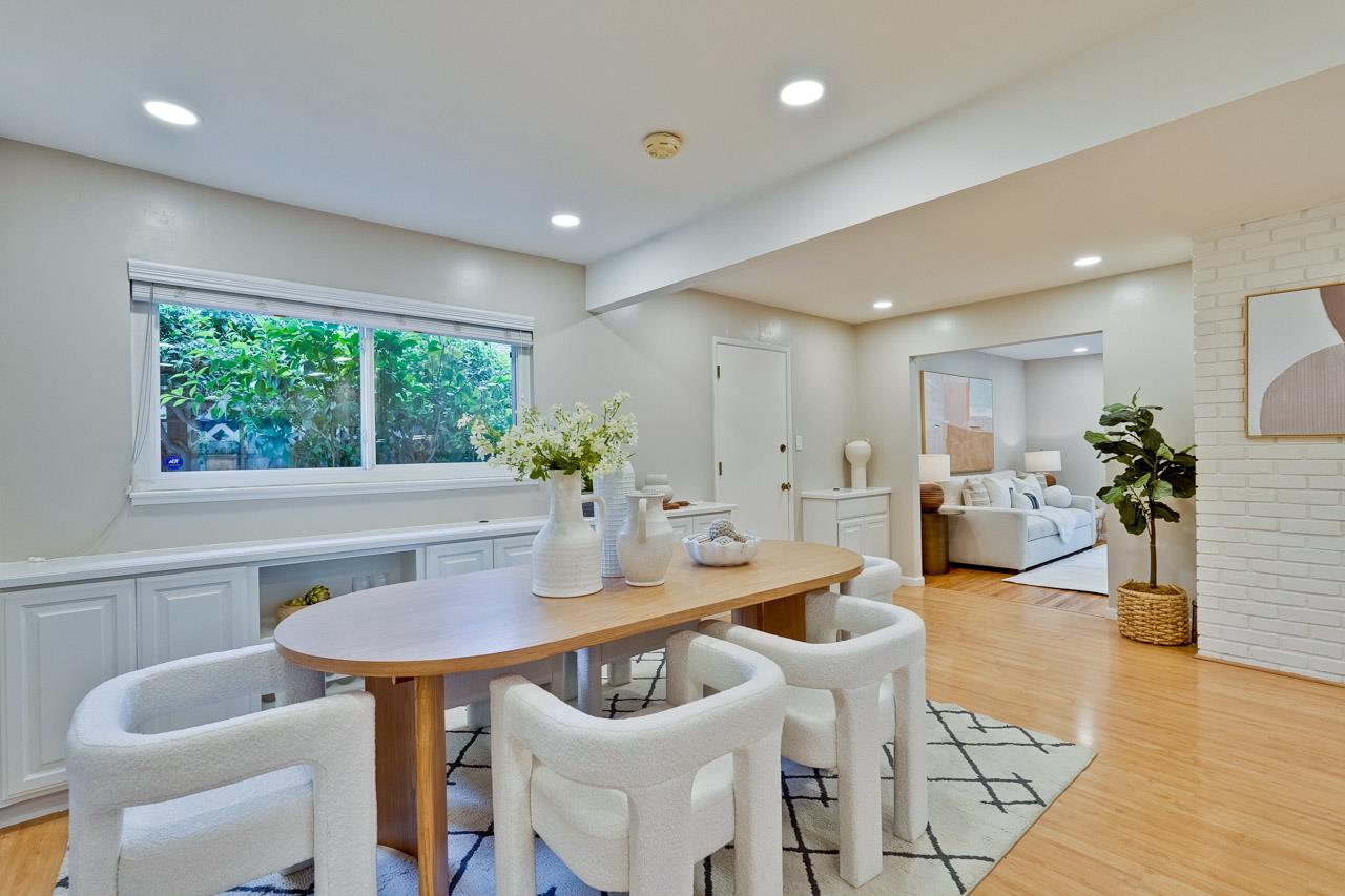 Detail Gallery Image 10 of 47 For 1034 Belvedere Ln, San Jose,  CA 95129 - 4 Beds | 2 Baths