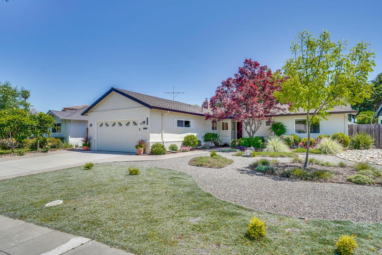 Detail Gallery Image 2 of 47 For 1034 Belvedere Ln, San Jose,  CA 95129 - 4 Beds | 2 Baths