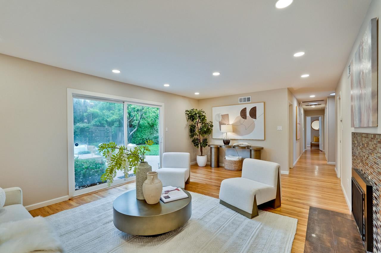 Detail Gallery Image 8 of 47 For 1034 Belvedere Ln, San Jose,  CA 95129 - 4 Beds | 2 Baths