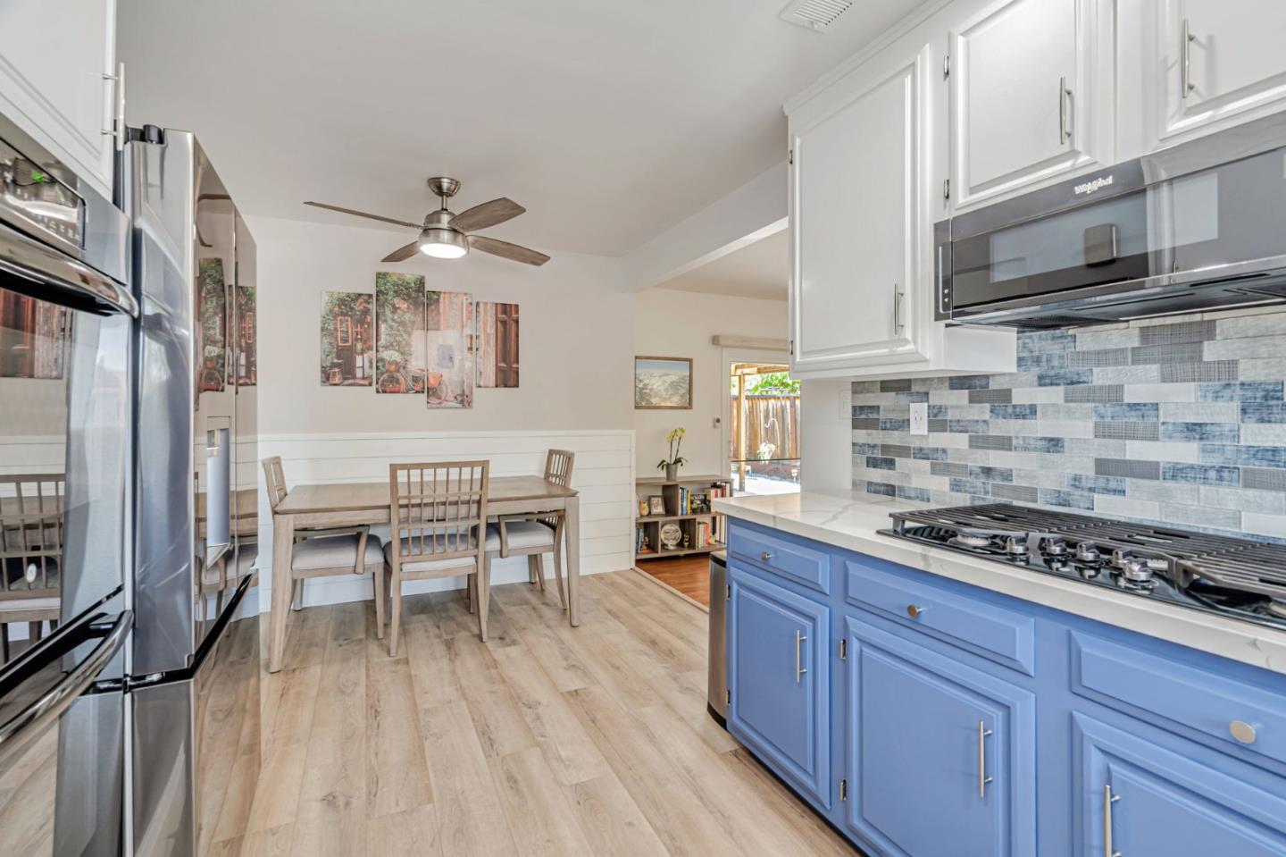 Detail Gallery Image 12 of 29 For 2813 Tanglewood Dr, San Jose,  CA 95127 - 3 Beds | 2 Baths