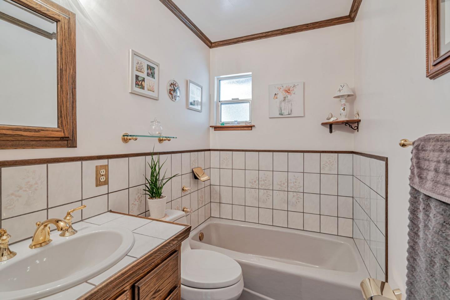 Detail Gallery Image 17 of 29 For 2813 Tanglewood Dr, San Jose,  CA 95127 - 3 Beds | 2 Baths