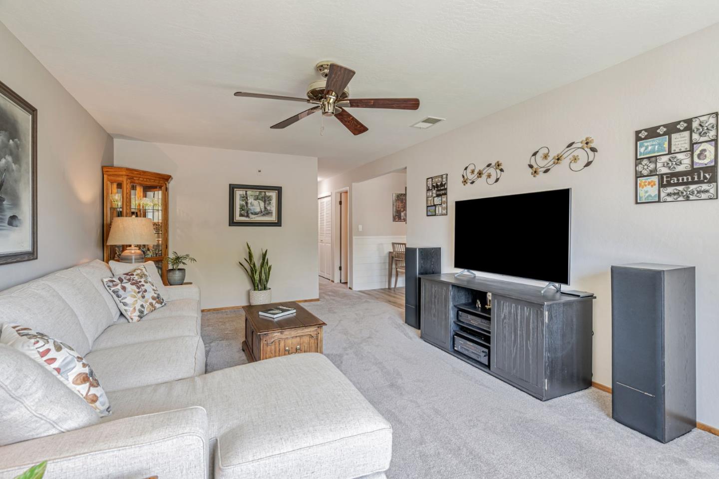 Detail Gallery Image 7 of 29 For 2813 Tanglewood Dr, San Jose,  CA 95127 - 3 Beds | 2 Baths
