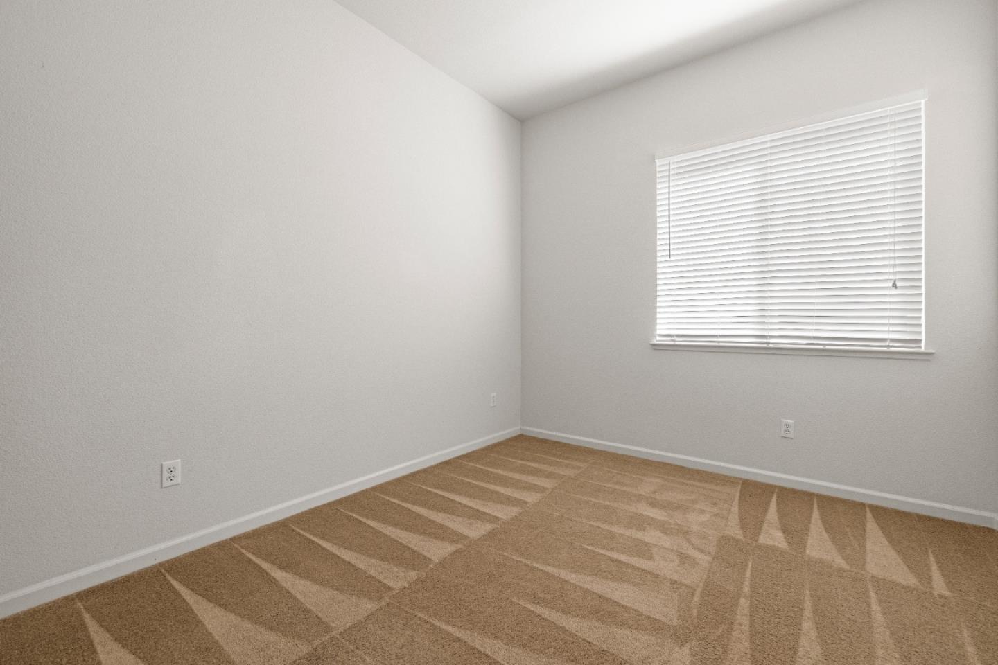 Detail Gallery Image 17 of 22 For 4700 Coppola Cir, Elk Grove,  CA 95757 - 4 Beds | 2 Baths