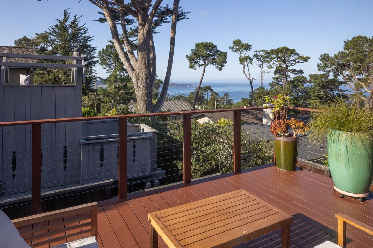 Detail Gallery Image 11 of 23 For 24728 San Carlos St, Carmel,  CA 93923 - 3 Beds | 3/1 Baths