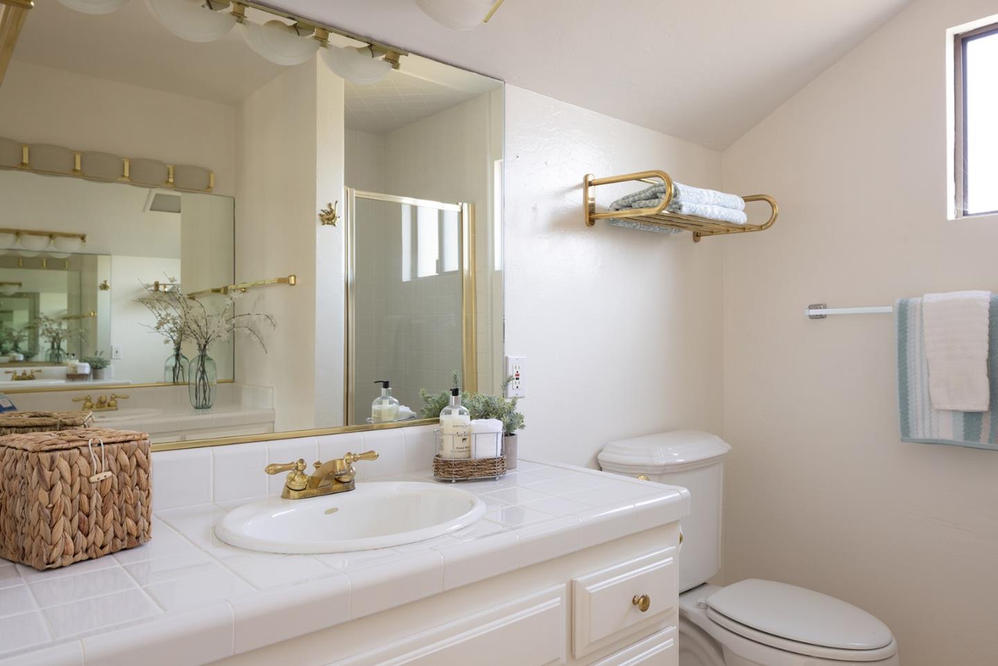 Detail Gallery Image 21 of 23 For 24728 San Carlos St, Carmel,  CA 93923 - 3 Beds | 3/1 Baths