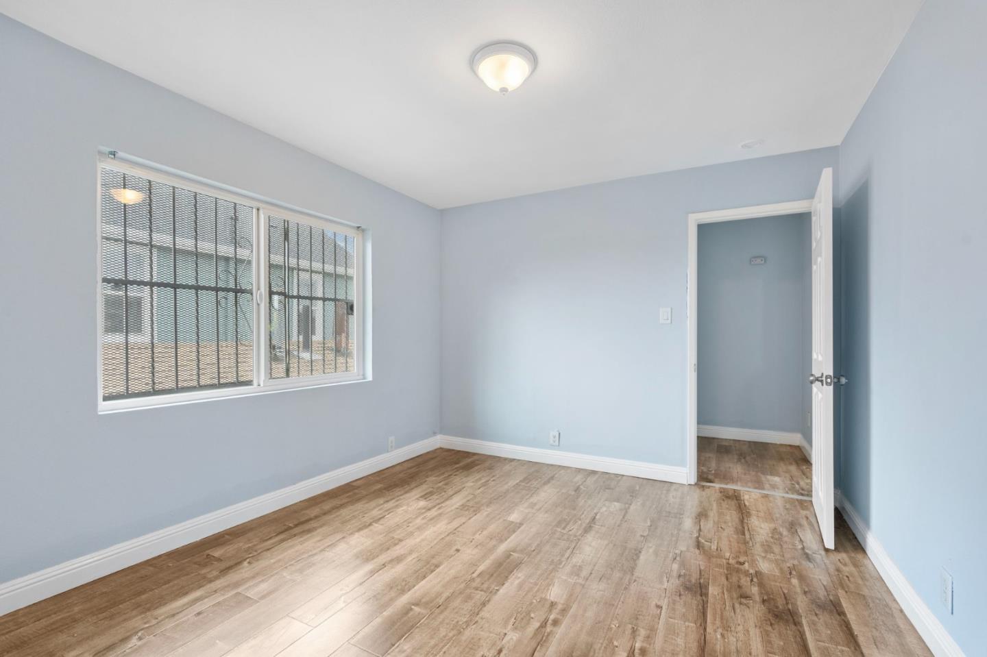 Detail Gallery Image 34 of 43 For 5821 E 17th St, Oakland,  CA 94621 - – Beds | – Baths