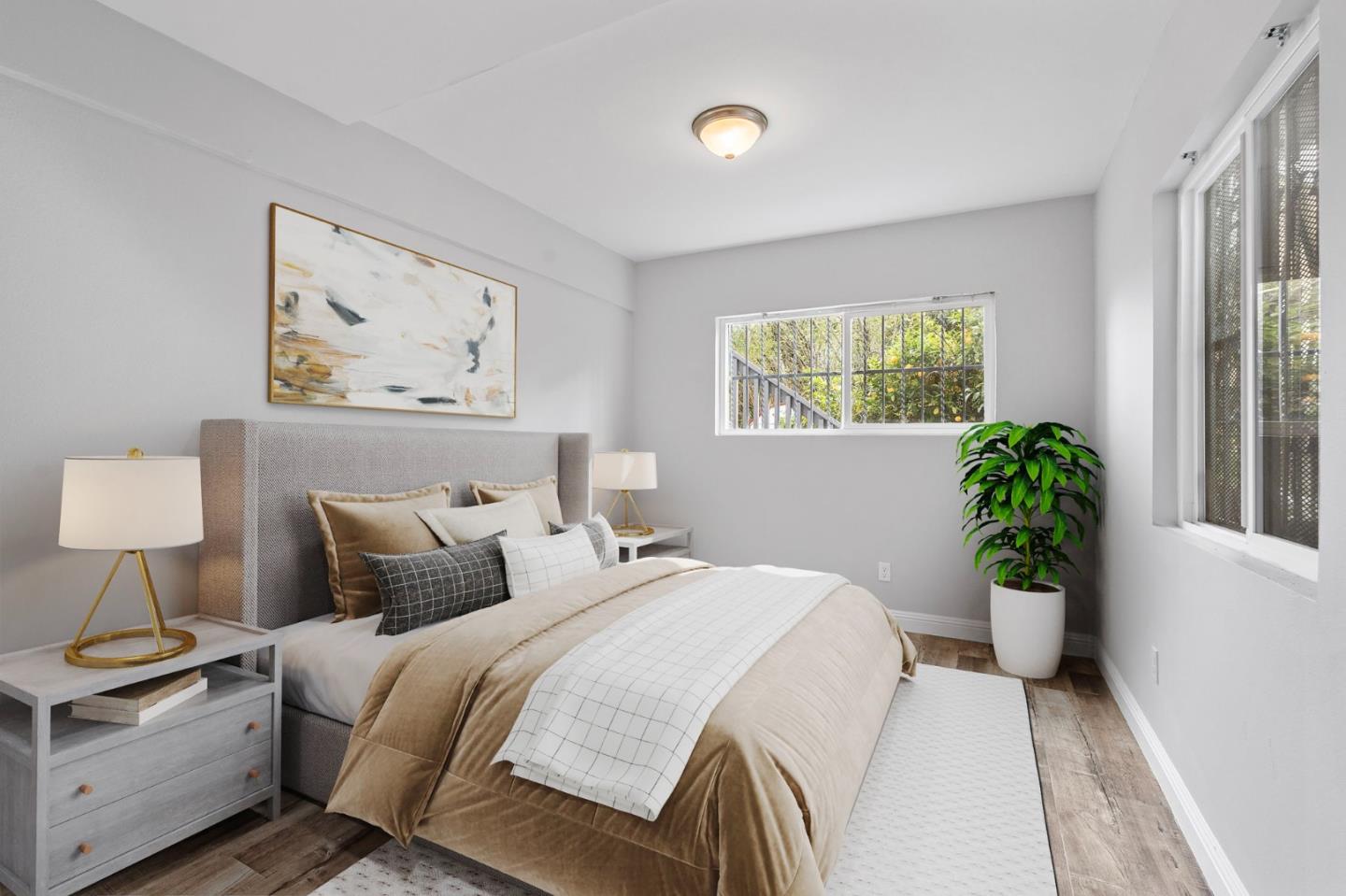 Detail Gallery Image 4 of 43 For 5821 E 17th St, Oakland,  CA 94621 - – Beds | – Baths