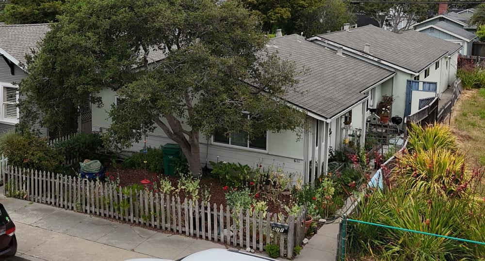Detail Gallery Image 21 of 24 For 609 Congress Ave, Pacific Grove,  CA 93950 - 6 Beds | 2 Baths