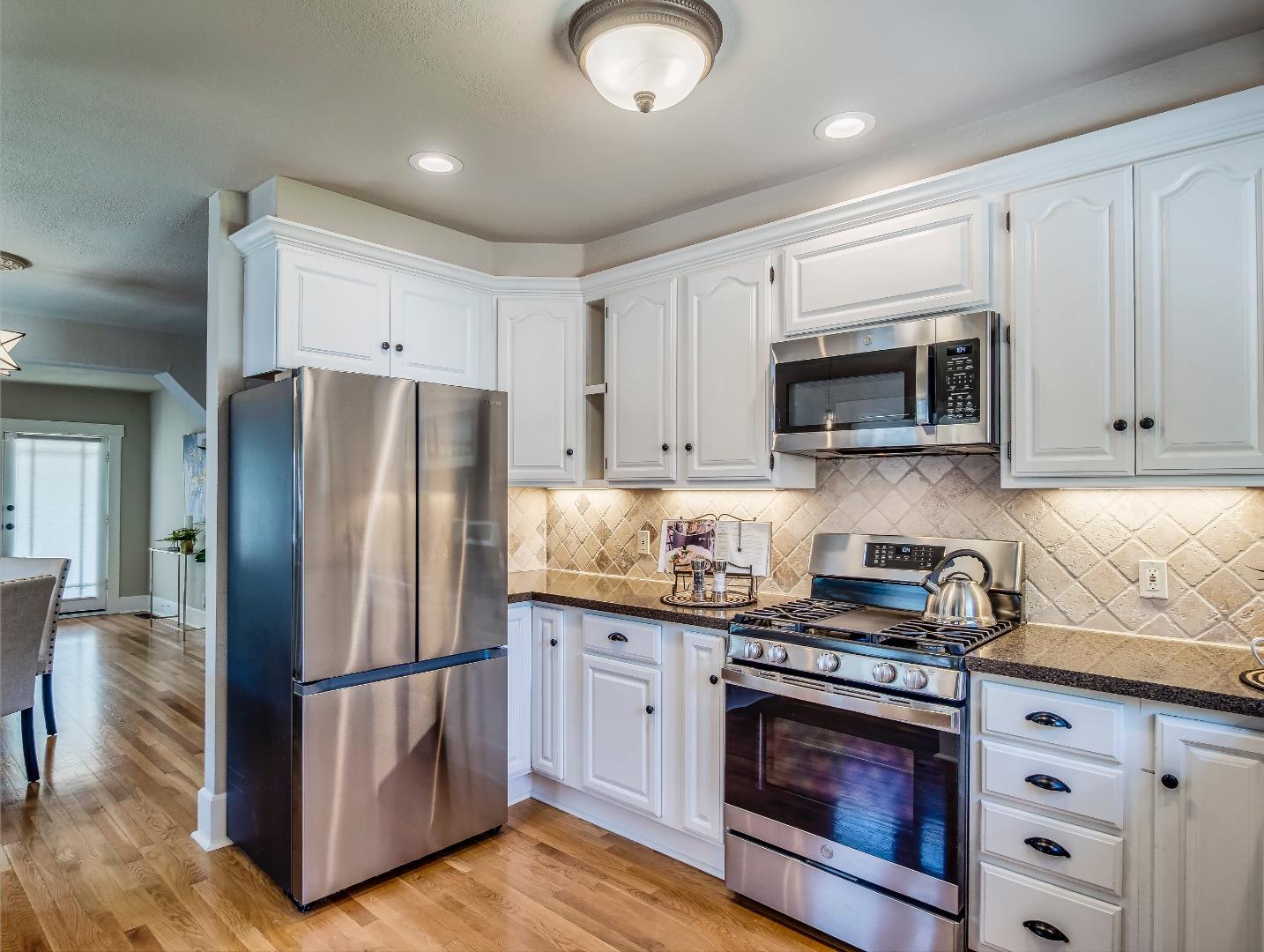 Detail Gallery Image 11 of 43 For 489 Atlanta Ave, San Jose,  CA 95125 - 2 Beds | 1 Baths