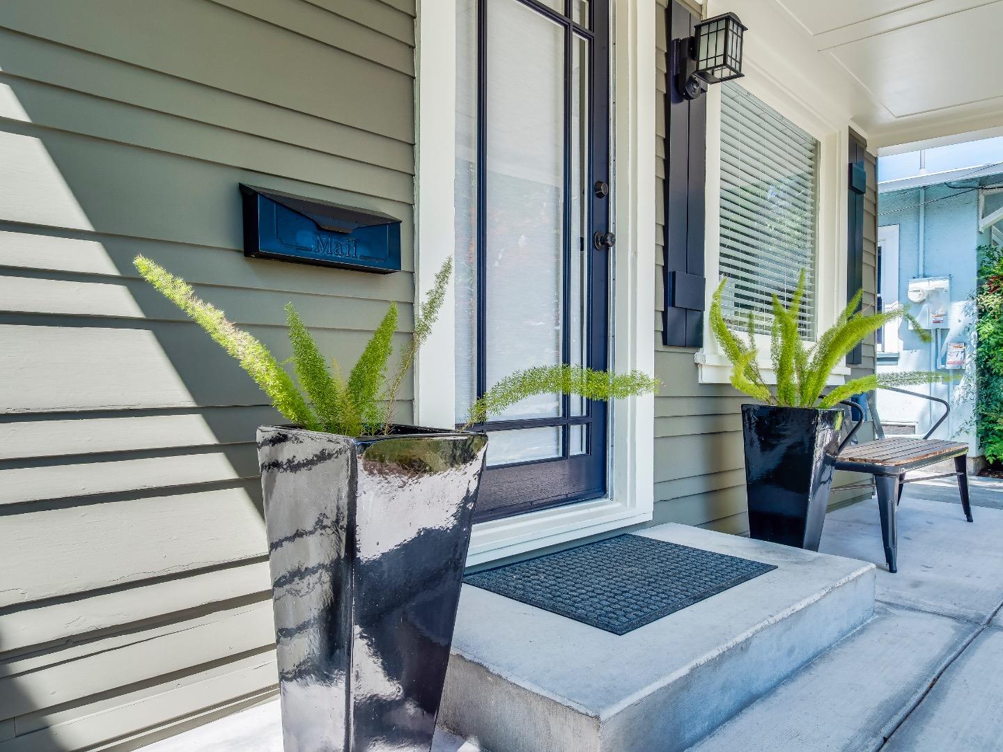 Detail Gallery Image 5 of 43 For 489 Atlanta Ave, San Jose,  CA 95125 - 2 Beds | 1 Baths