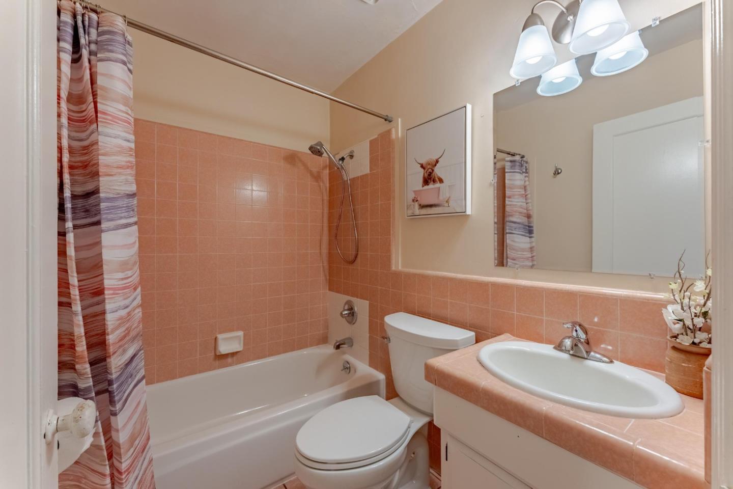 Detail Gallery Image 16 of 45 For 7400 Dowdy St, Gilroy,  CA 95020 - 5 Beds | 3/1 Baths