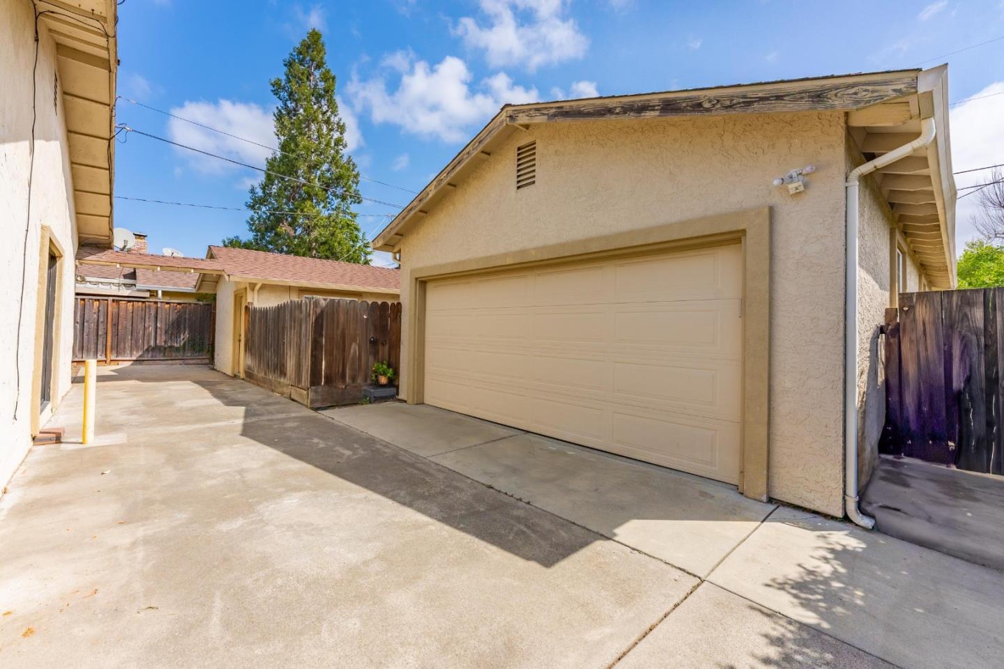 Detail Gallery Image 21 of 45 For 7400 Dowdy St, Gilroy,  CA 95020 - 5 Beds | 3/1 Baths