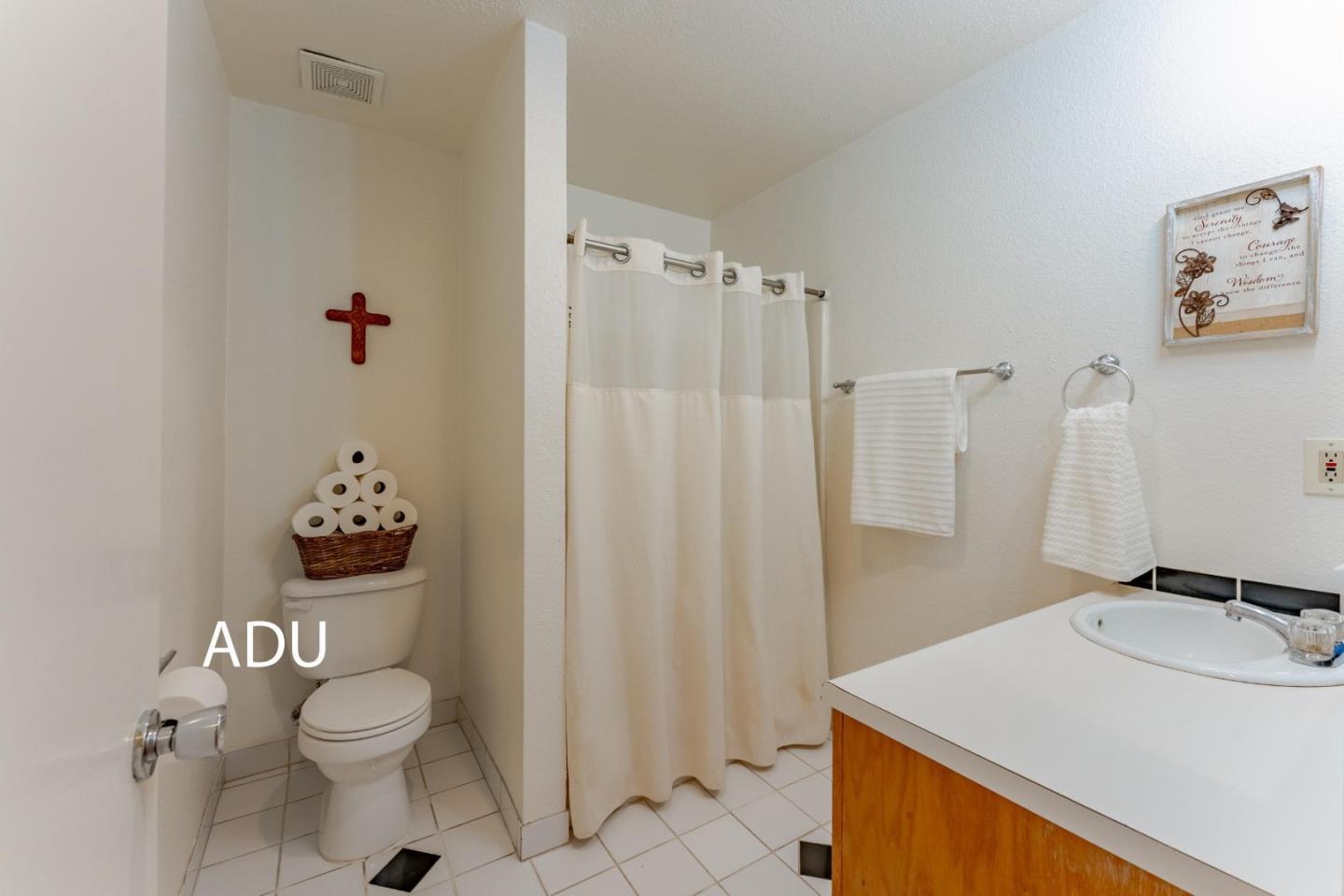 Detail Gallery Image 31 of 45 For 7400 Dowdy St, Gilroy,  CA 95020 - 5 Beds | 3/1 Baths