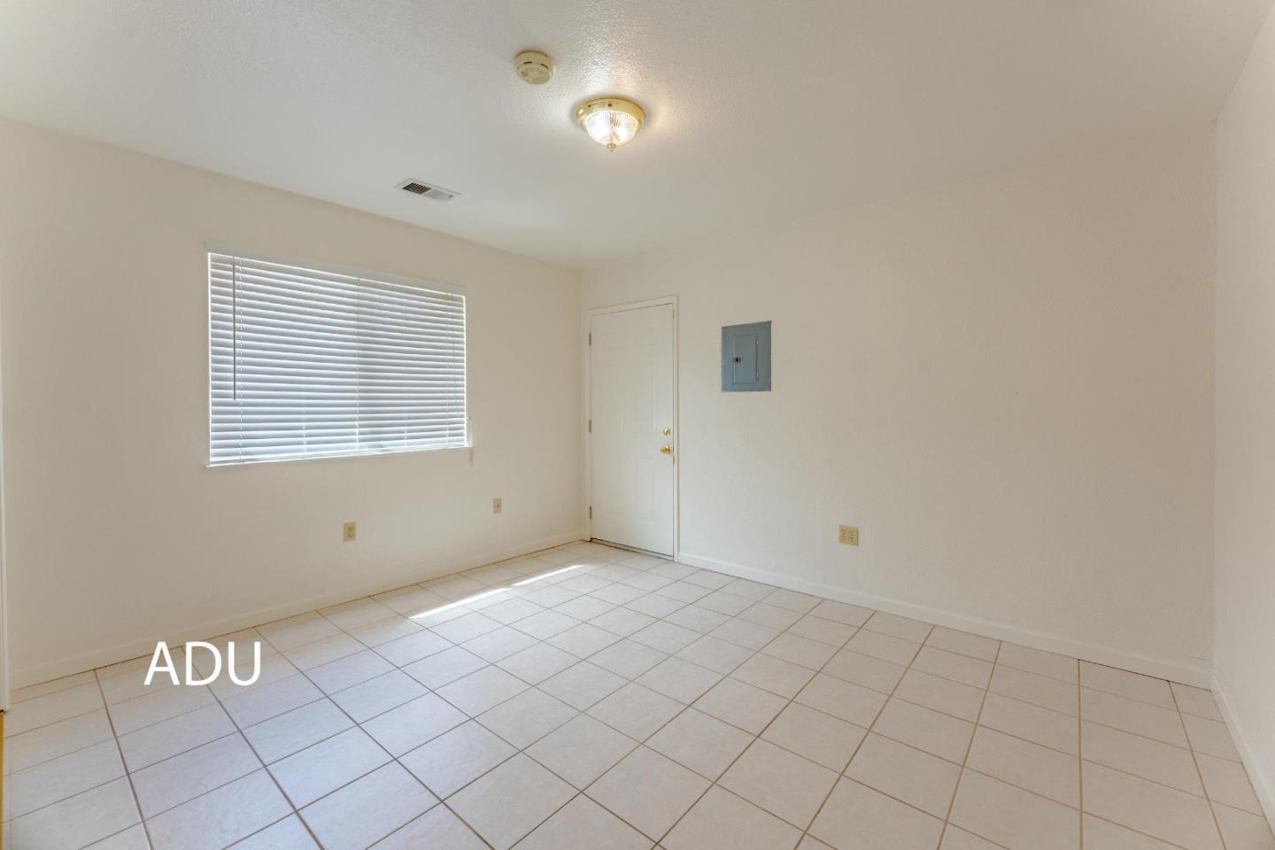 Detail Gallery Image 34 of 45 For 7400 Dowdy St, Gilroy,  CA 95020 - 5 Beds | 3/1 Baths