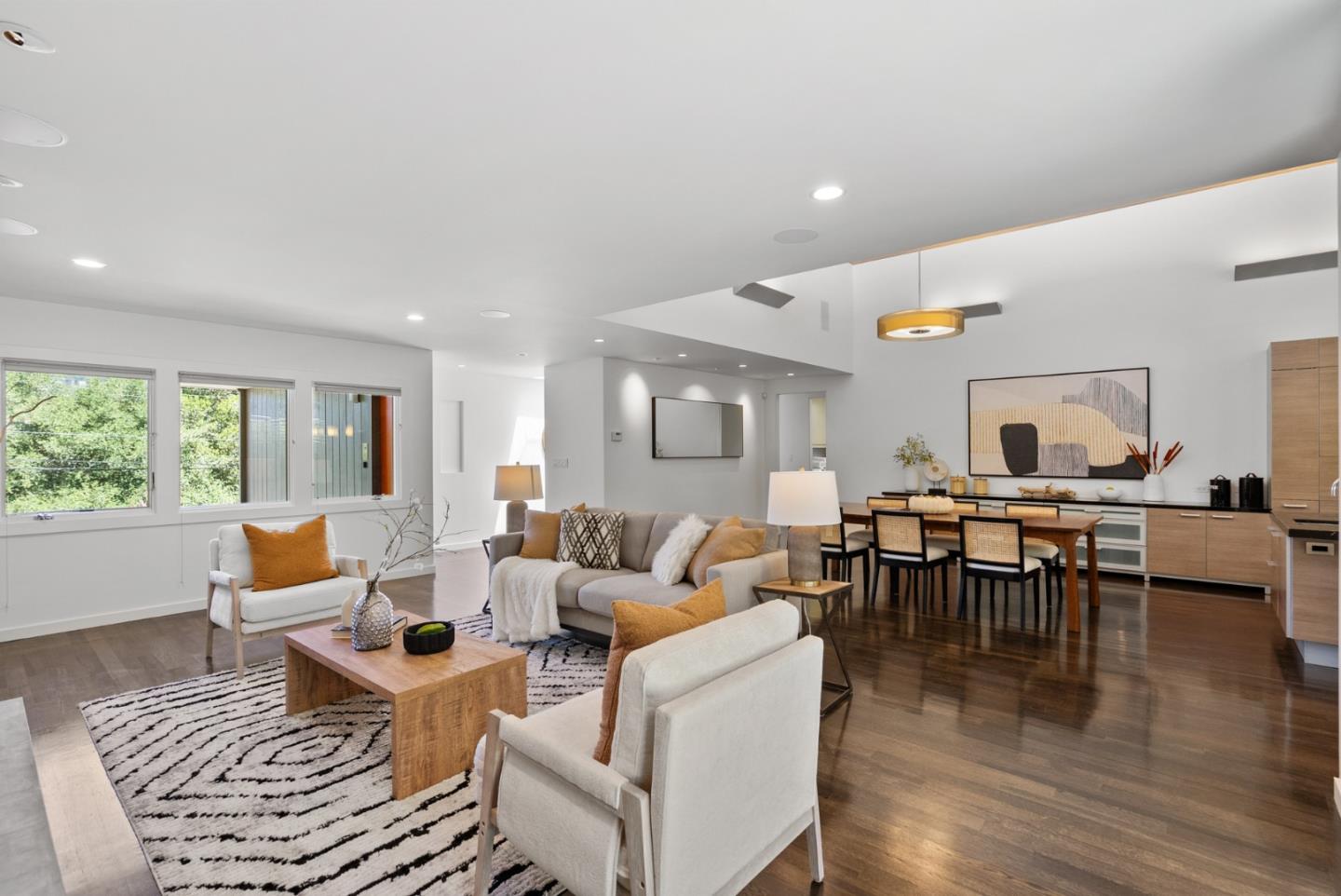 Detail Gallery Image 14 of 58 For 211 Manor Dr, San Carlos,  CA 94070 - 3 Beds | 2 Baths