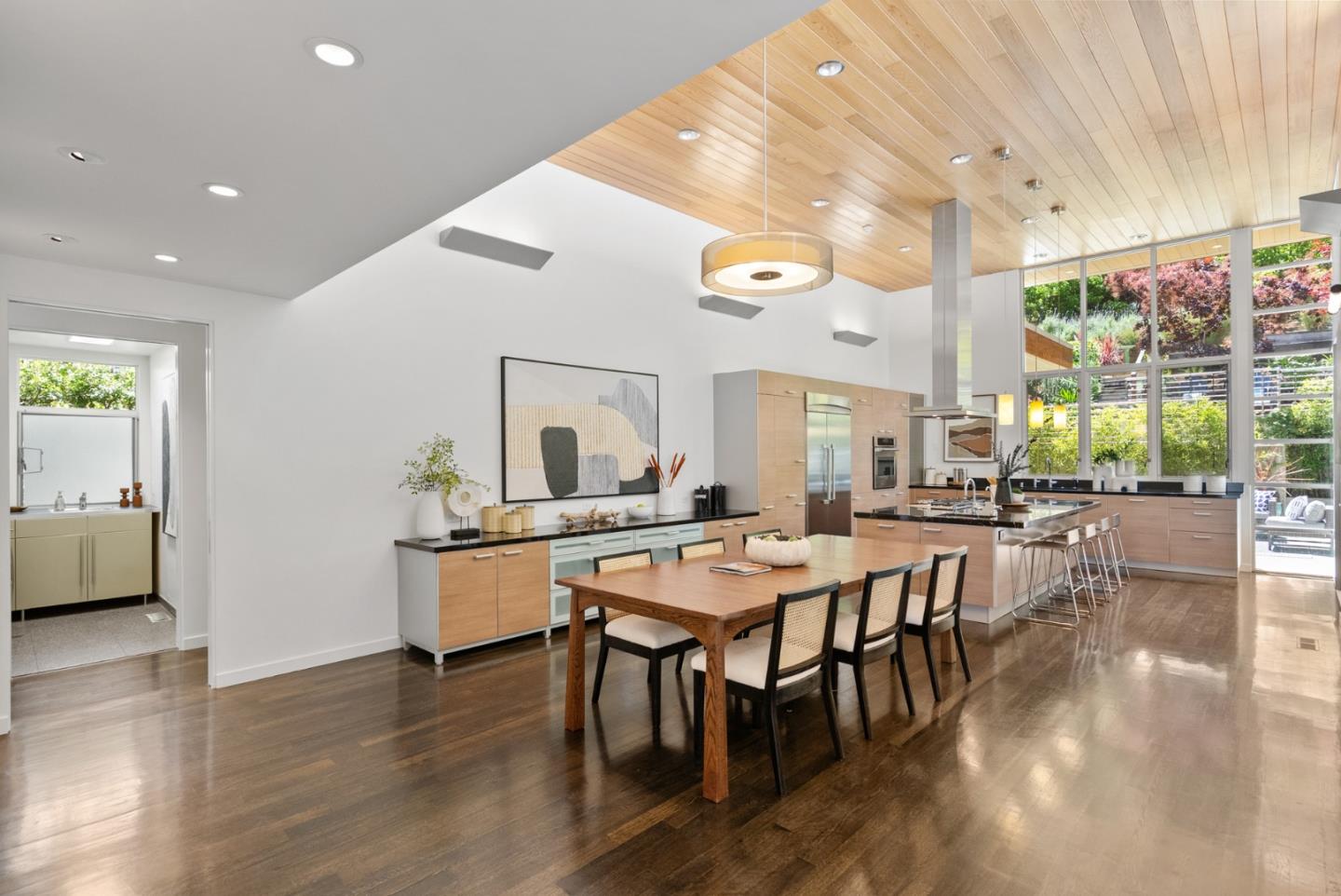 Detail Gallery Image 15 of 58 For 211 Manor Dr, San Carlos,  CA 94070 - 3 Beds | 2 Baths