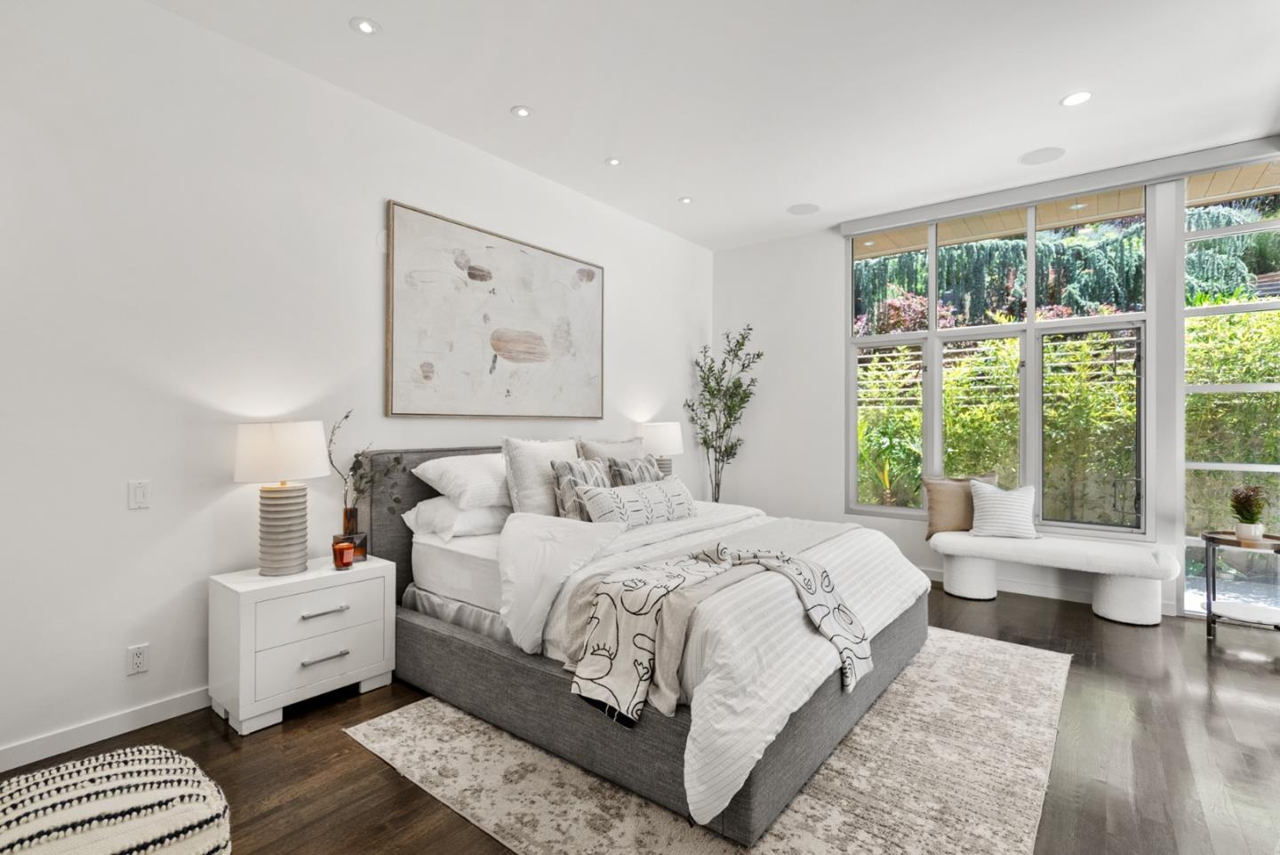 Detail Gallery Image 22 of 58 For 211 Manor Dr, San Carlos,  CA 94070 - 3 Beds | 2 Baths