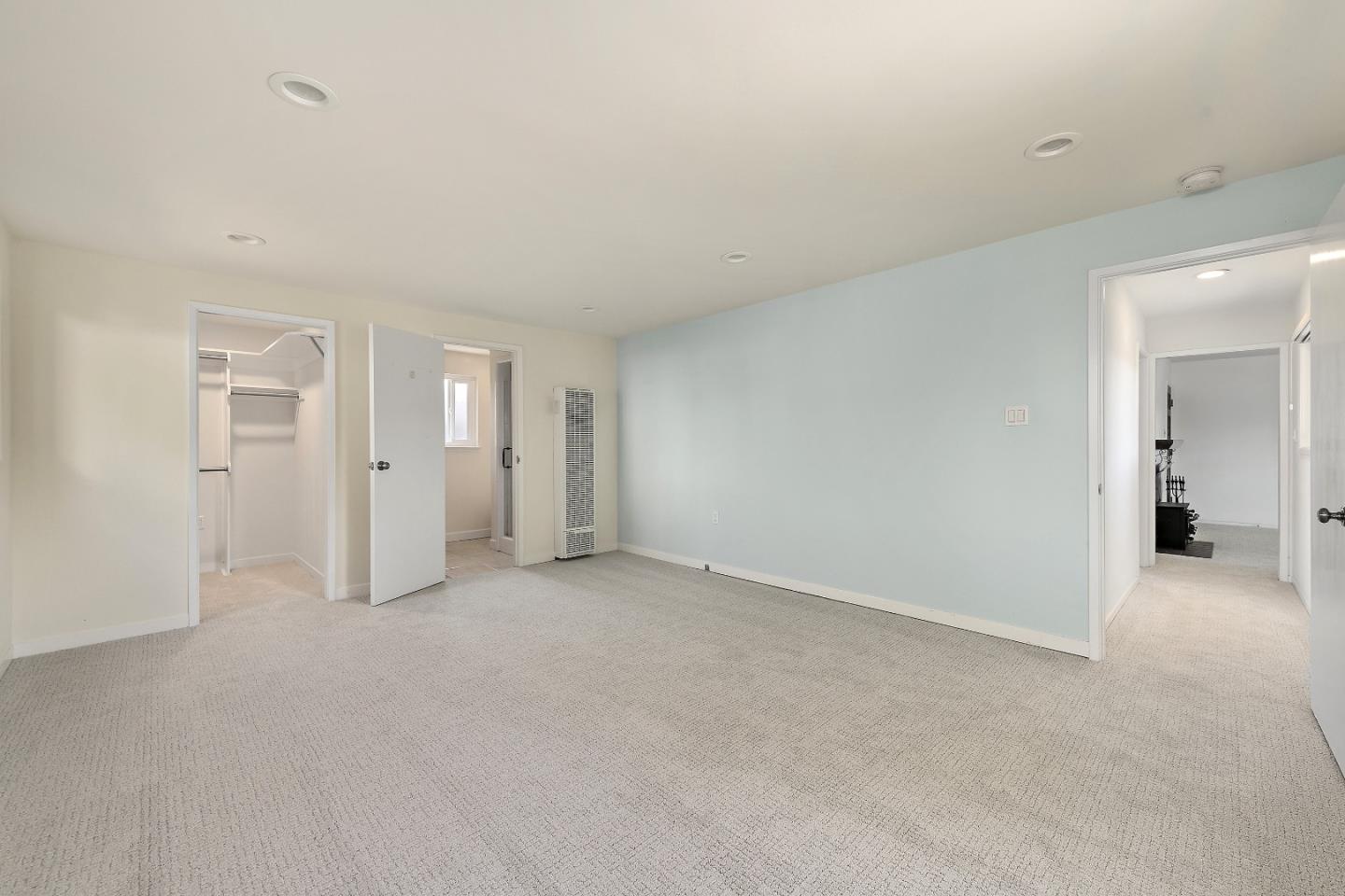 Detail Gallery Image 19 of 36 For 408 Cornish Way, Belmont,  CA 94002 - 4 Beds | 2 Baths