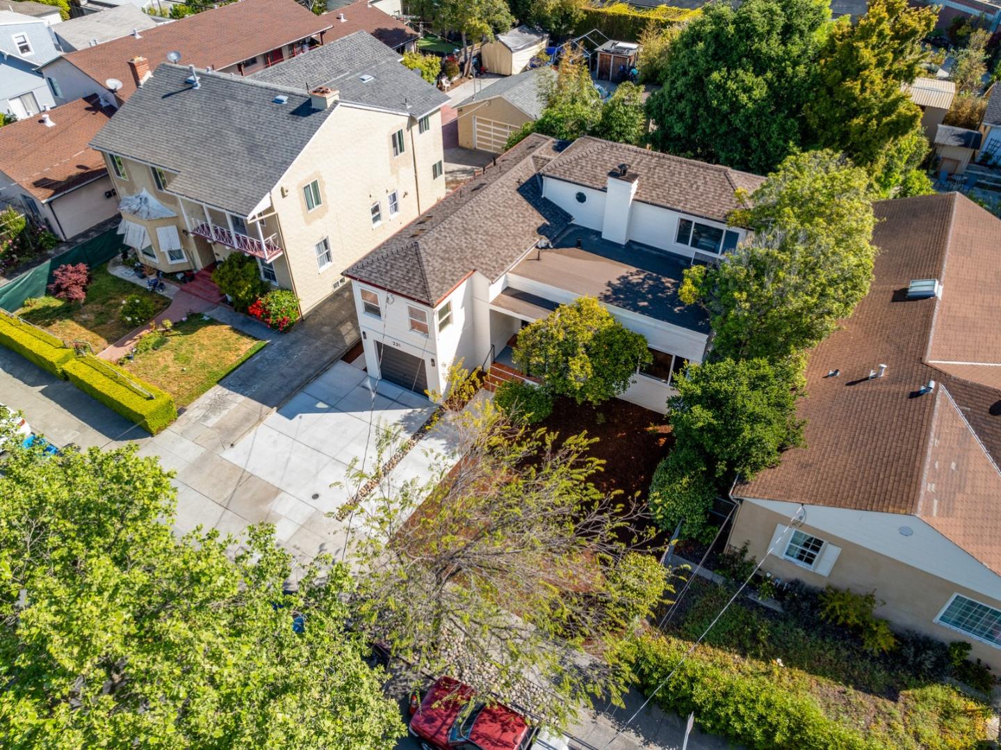 Detail Gallery Image 28 of 32 For 231 S Idaho St, San Mateo,  CA 94401 - 4 Beds | 2 Baths