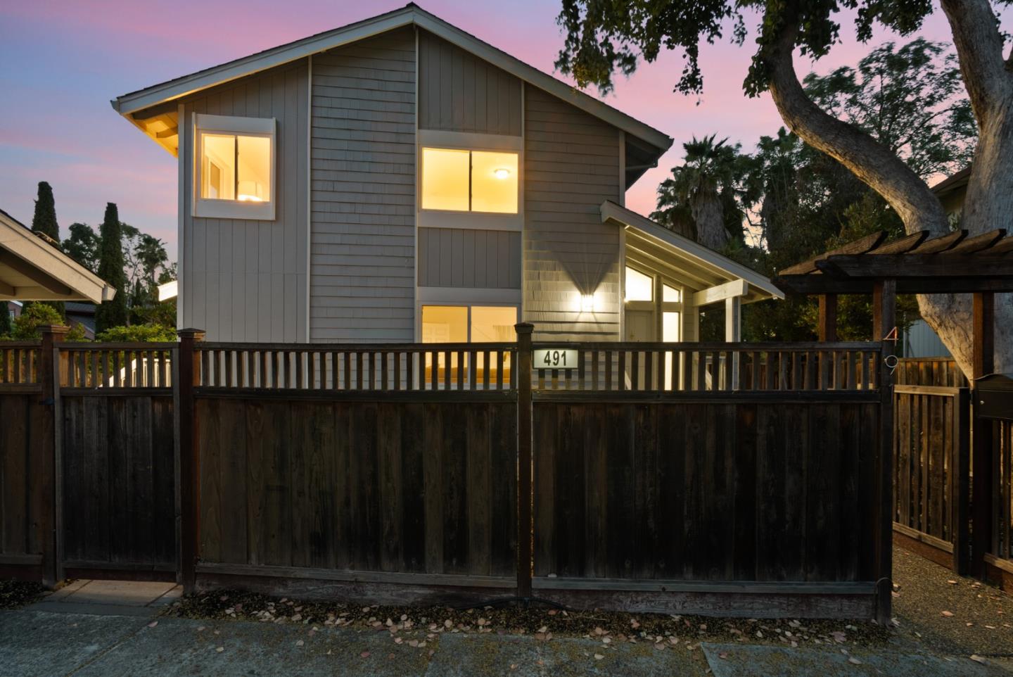 Detail Gallery Image 52 of 54 For 491 Tiller Ln, Redwood City,  CA 94065 - 4 Beds | 2/1 Baths