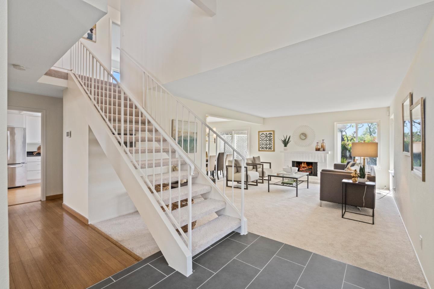 Detail Gallery Image 6 of 46 For 491 Tiller Ln, Redwood City,  CA 94065 - 4 Beds | 2/1 Baths