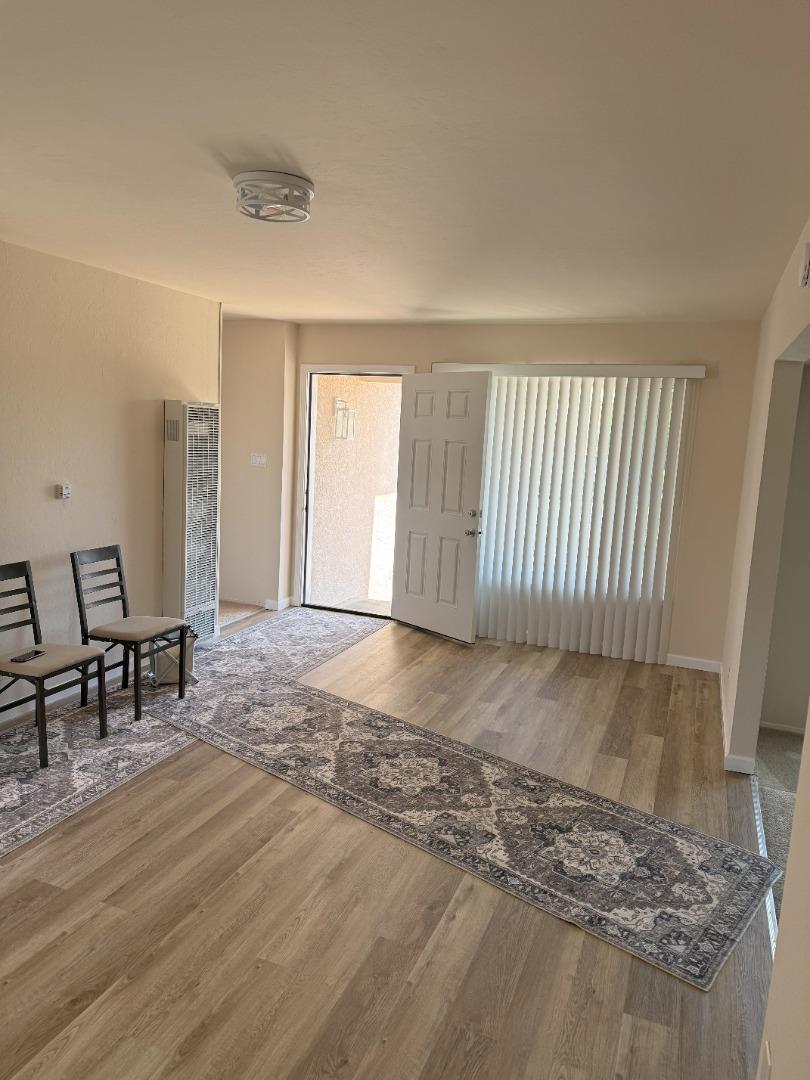 Detail Gallery Image 3 of 9 For 403 G St, Union City,  CA 94587 - 3 Beds | 1 Baths